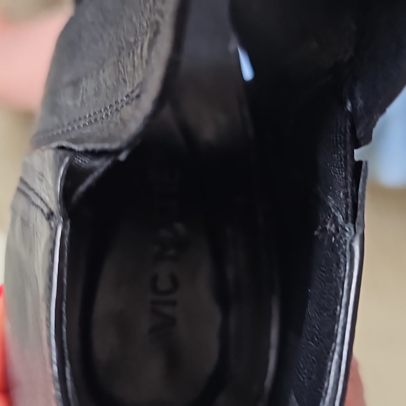 Vic Matie ladies heels with open toe. Black leather.  Great condition. Size 38 - Picture 6 of 11
